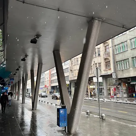 Modern And Bright - Main Street *