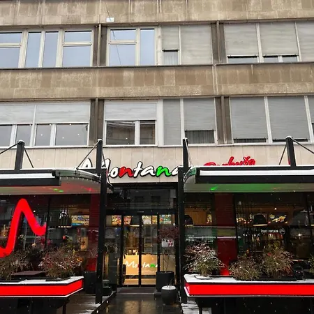 Aparthotel Modern And Bright - Main Street
