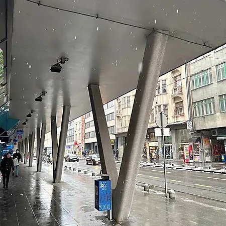 Modern And Bright - Main Street Aparthotel Sarajevo