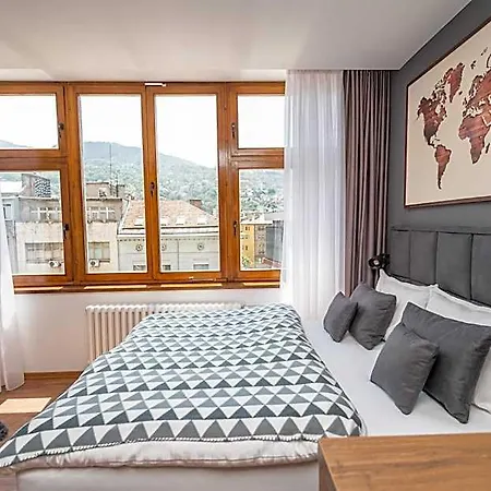 Aparthotel Modern And Bright - Main Street Sarajevo